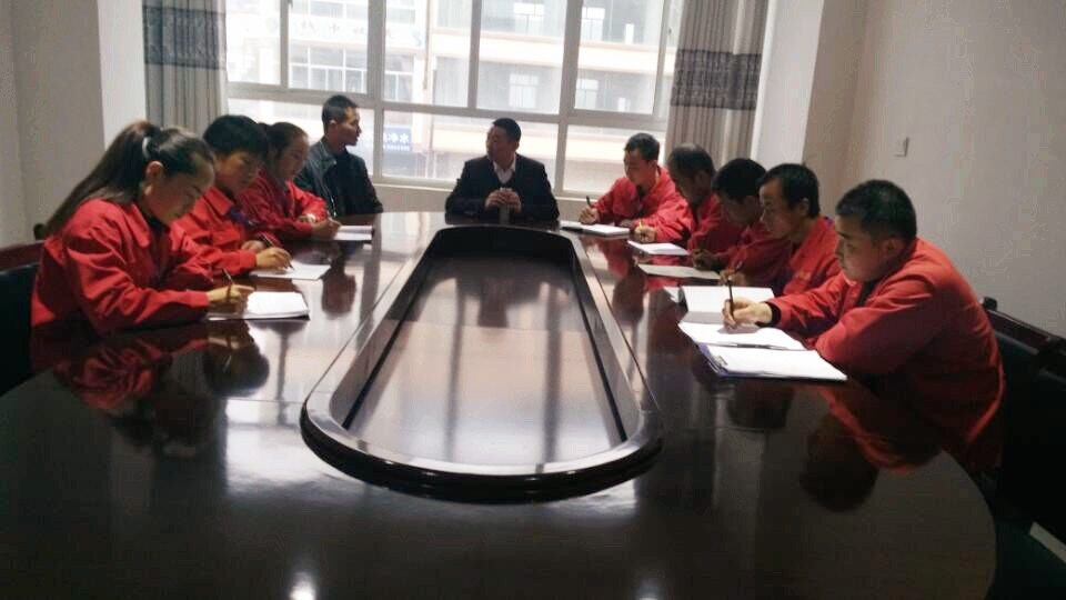 西和成昌分公司積極展開工程質(zhì)量安全會(huì)議